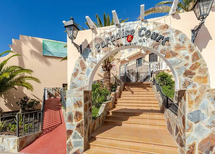 Paradise Court Ocean View Apartment